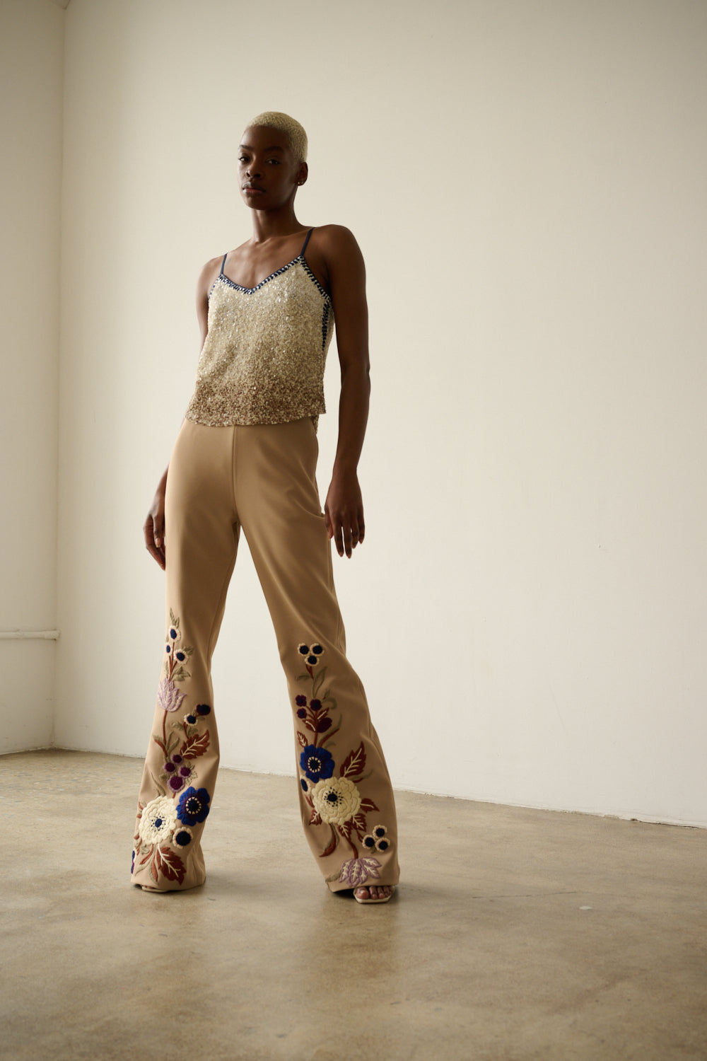 LA FUORI Floral pants - Beige